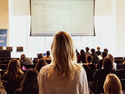 konferencja, kobieta, rzutnik